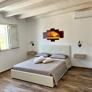 https://villa-zaffiro-lampedusa.sicilyhotelsitaly.net